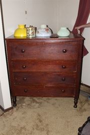 Mahognay Chest 4 drawer $300.00