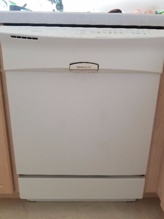 Jenn-Air dishwasher