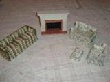 Dollhouse accessories