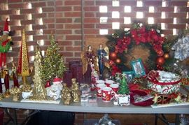 Table after table of nice Christmas - 