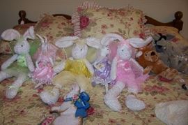 OK - a little early for Easter but aren't they cute???