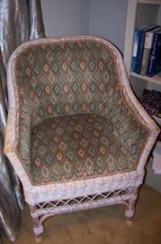 There are 4 of these wonderful chairs - all 4 in beautiful condition.  I am going to sell them as pairs - 