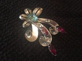 1930's fashion pin