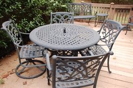 Black aluminum outdoor table with 4 chairs (one swivel)