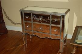 Mirrored dresser