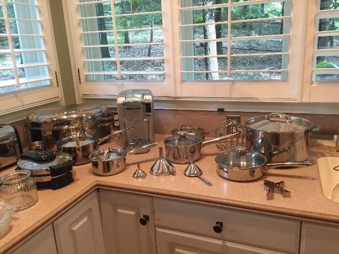 Stainless cookware. Great condition 
