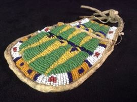  Plains Plateau Beaded Pouch 