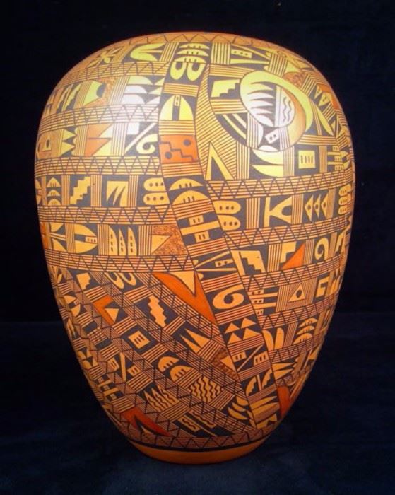  Verla Dewakuku Hopi Hano Village Vase 