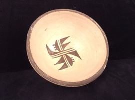 Agusta Nampeyo Hopi Black On Buff Bowl 