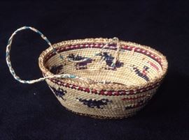 Mary Moses Handled Basket 