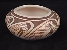 Nellie Nampeyo Hopi Signed Pot