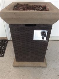 Gas outdoor flame heater 