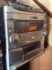 Emerson 6 CD Changer Stereo system with 2 speakers and cassette desk