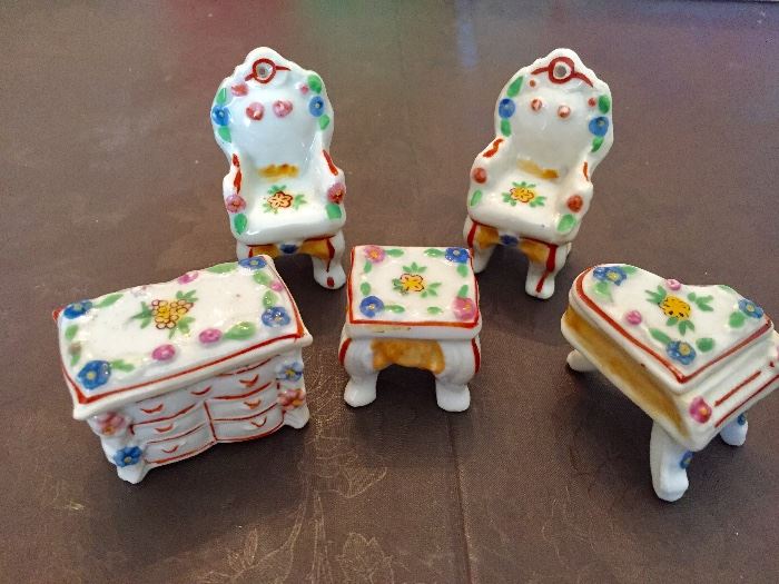 Miniature porcelain furniture, made in Japan; bureau and piano tops are removable lids