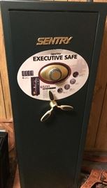 Sentry Executive Gun Safe