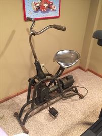 Family Heritage Estate Sales, LLC. New Jersey Estate Sales/ Pennsylvania Estate Sales. 