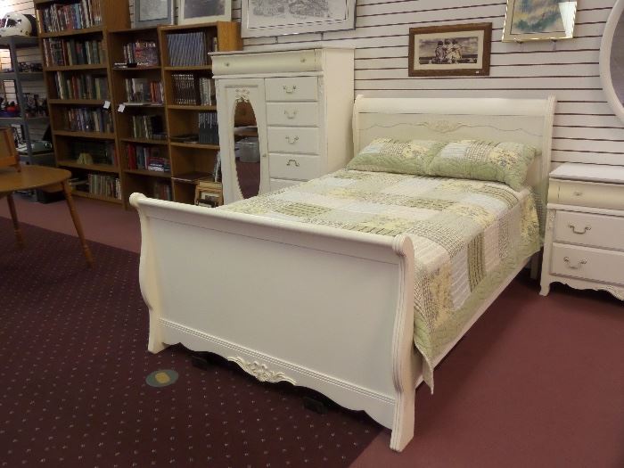 full size sleigh bed, dresser, mirror, chest (mattress & box) priced separate