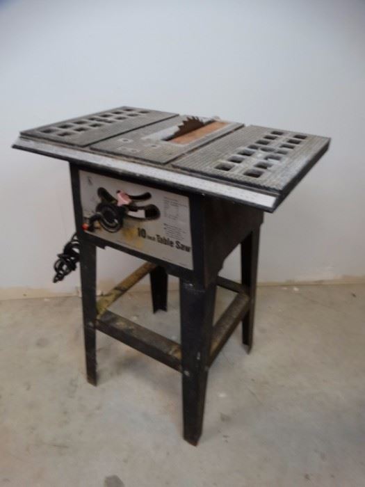 10'' Table Saw - Works