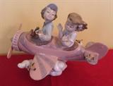Lladro "Don't Look Down"
Retired
5698 1989 Daisia
$400
