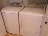 Matching Set
Whirlpool Cabrio Washer & Dryer
$600 set