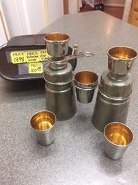1898 Victorian Silver Binocular Flask (2) and 5 cups and leather case