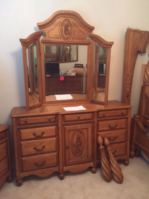 Queen 4 poster bed with mattress/box springs large mirror chest of Drawers and matching night stand 