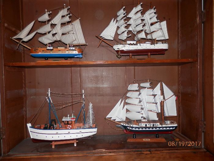 Model ships / boat always kept in glass case to keep them from collecting dust....all in excellent condition.
