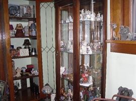 Beautiful Curio!  The perfect size for any location.