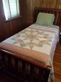 Wood single sleigh bed