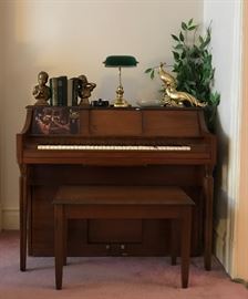 PianoLa Player Piano, Vintage Baker's Lamp & More
