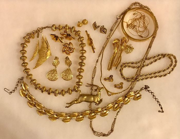 Vintage Goldtone Costume Jewelry