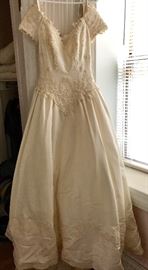Gorgeous Vintage Wedding Dress 