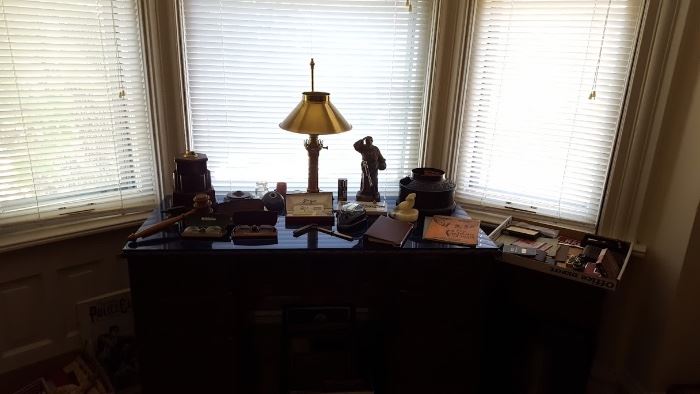Vintage Office Desk Decorative & More