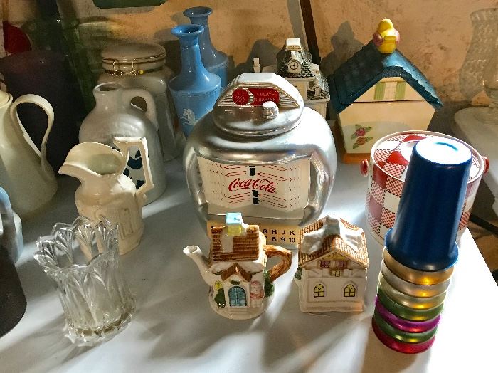 Vintage Teapots, Cookie Jars & More