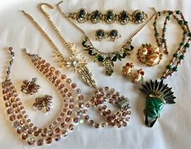 Vintage Jewelry 