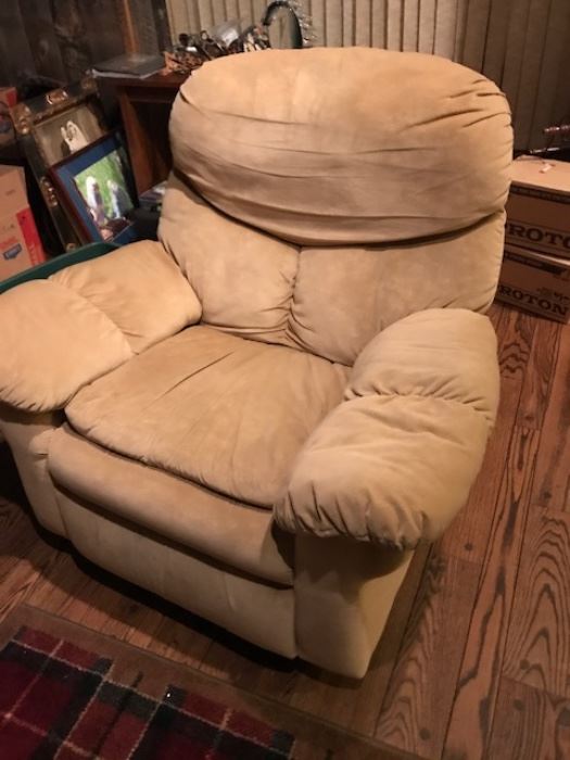 Living Room Comfort Chair