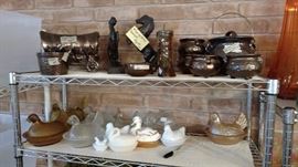 horse bookends and pottery