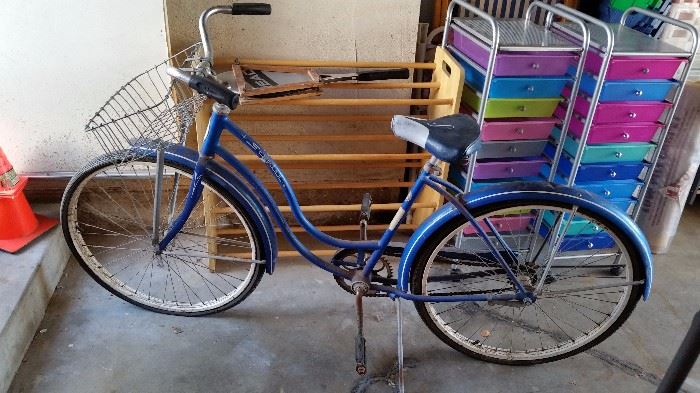 Vintage ladies Schwinn bike.