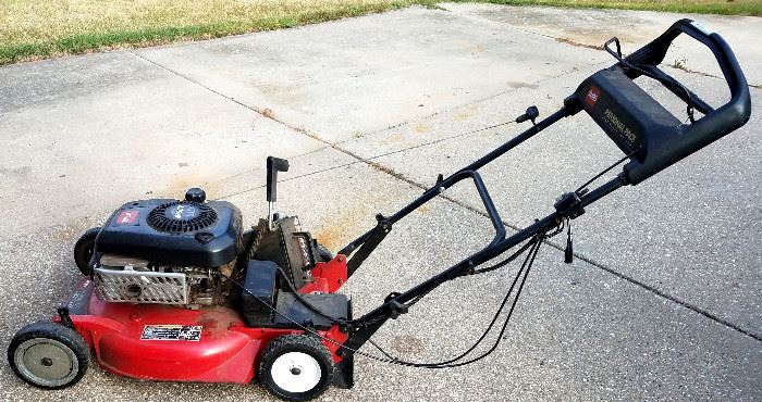 Toto 6.75 HP electric start mower