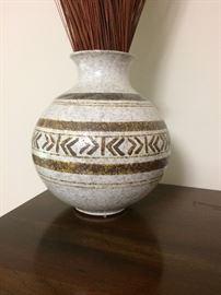Moderne pottery