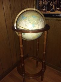 Globe on stand -classic look