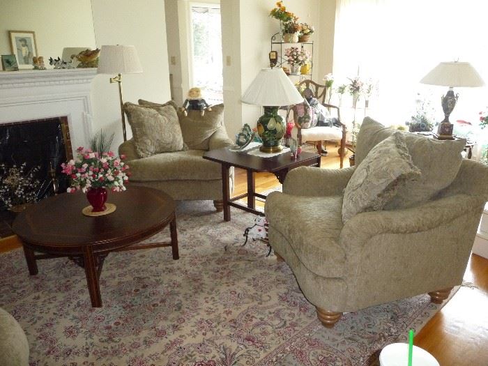 Bernhardt Chairs - all living room 