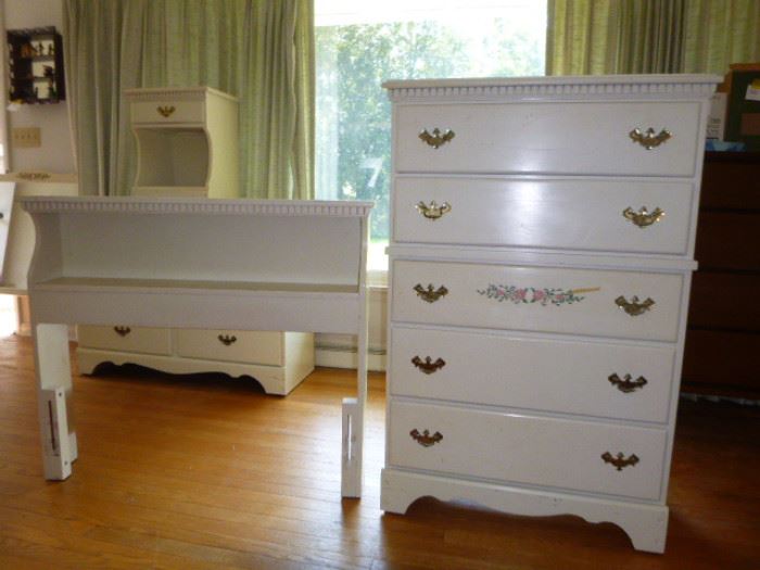 Bedroom Furniture #2http://www.ctonlineauctions.com/detail.asp?id=629367