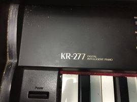 Nice Roland KR-277 electric piano.