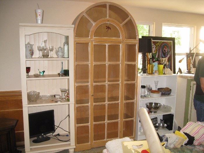 Bookcase - arched cabinet - white shelf unit