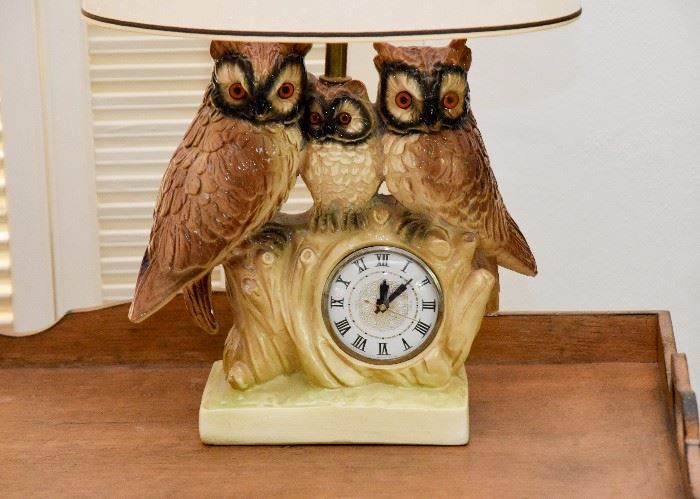 Vintage Figural Owl Table Lamp with Clock Inset