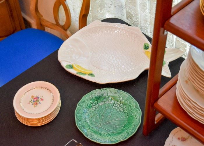 Vintage China Dessert Plates, Ceramic Fish Platter, Green Majolica Leaf Plate