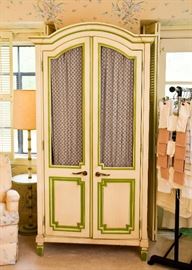 Vintage French Provincial Armoire / Wardrobe