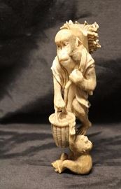 Oriental Netsuke ivory statue