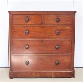 English 2 over 3 chest of drawers
